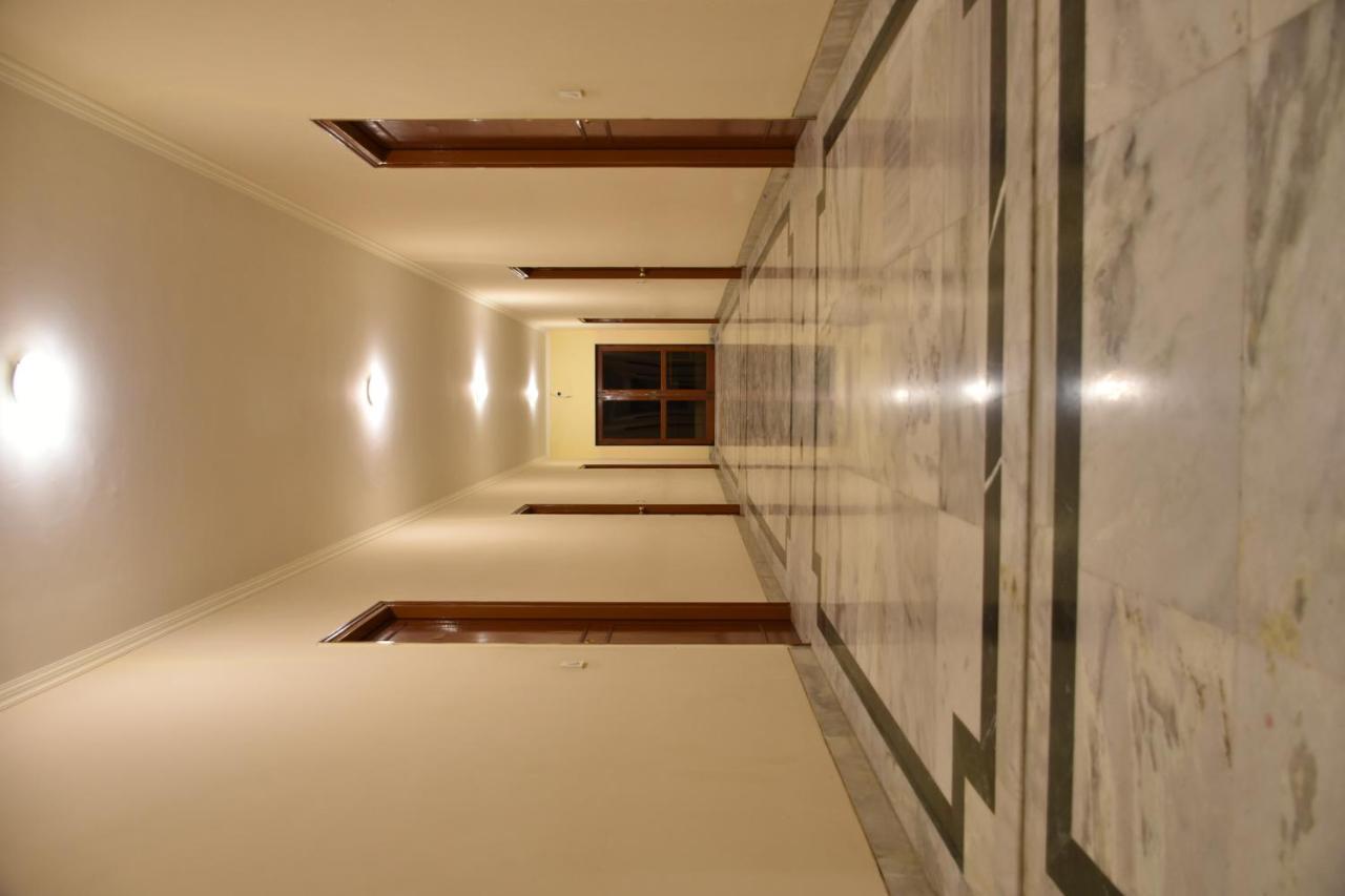 Greenwood Hotel Khadzsuráhó Kültér fotó